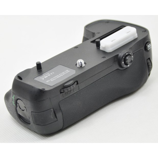 For Nikon MB-D15 D7100 D7200 Camera