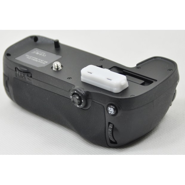 For Nikon MB-D15 D7100 D7200 Camera